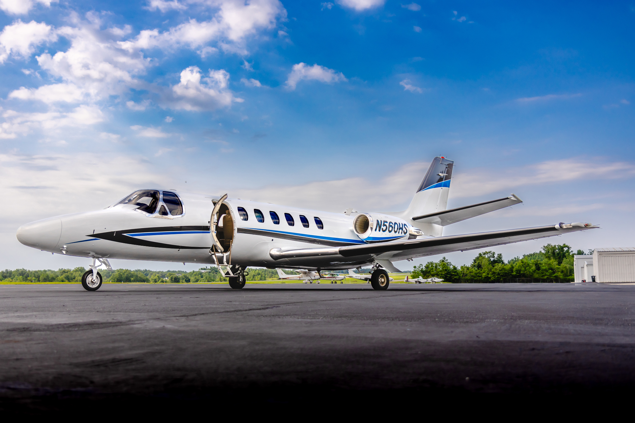 Image of tail N560HS
