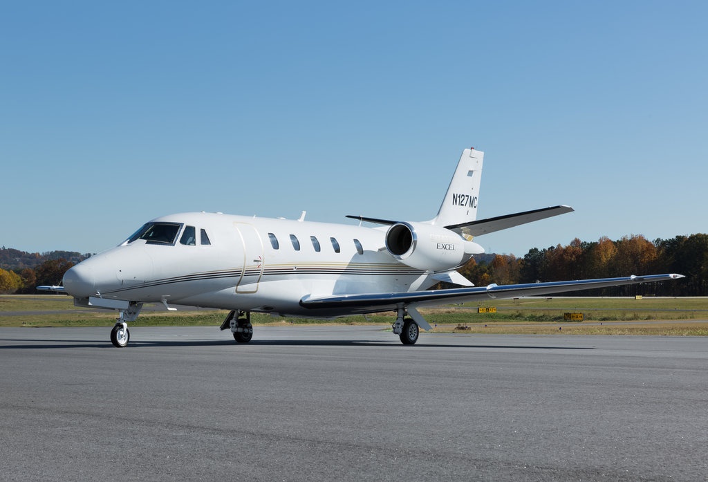 Image of tail N855JS