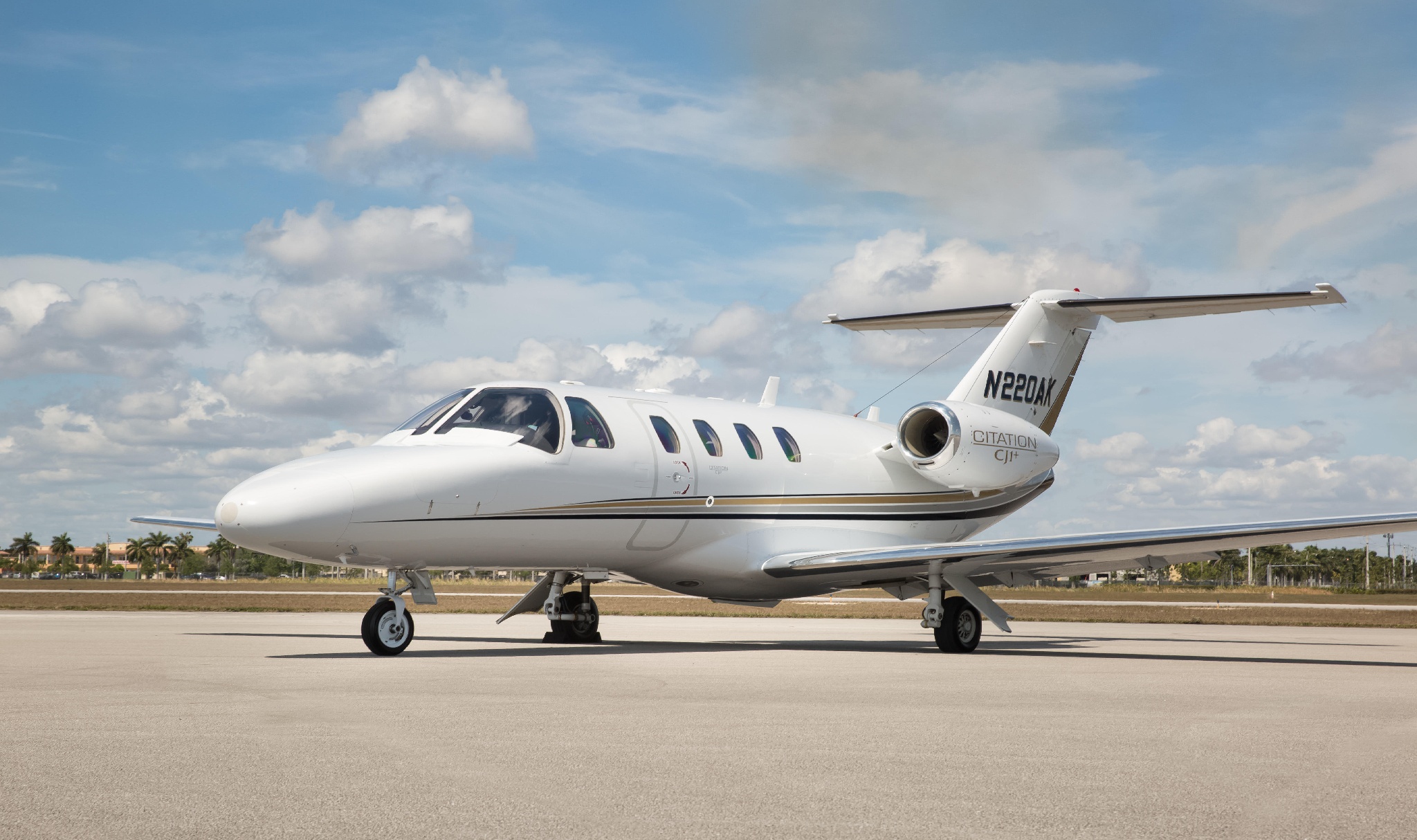 Image of tail N20MJ