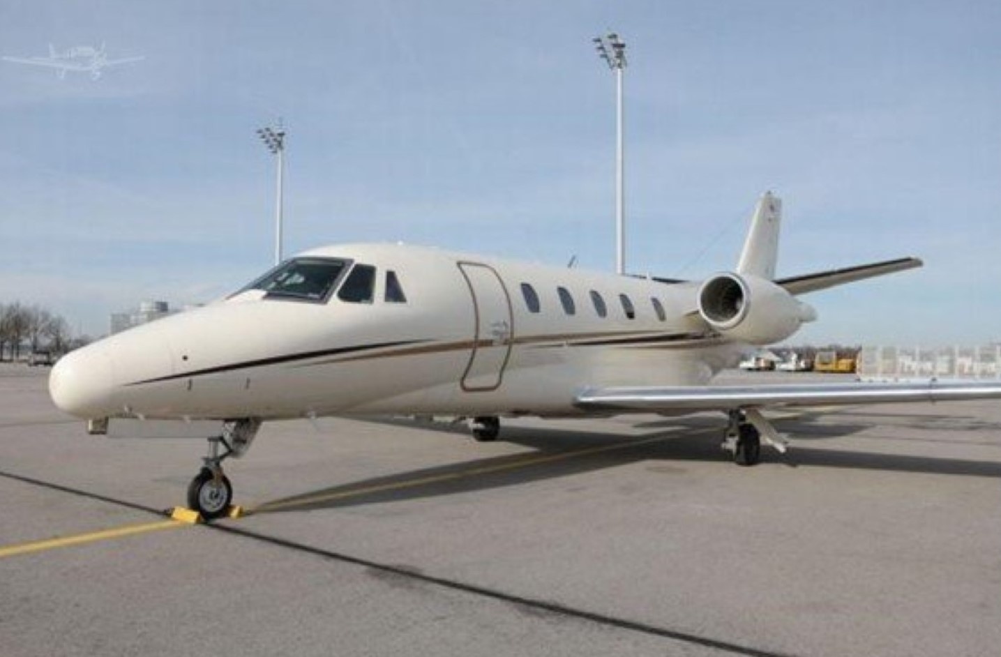 Image of tail N560PG
