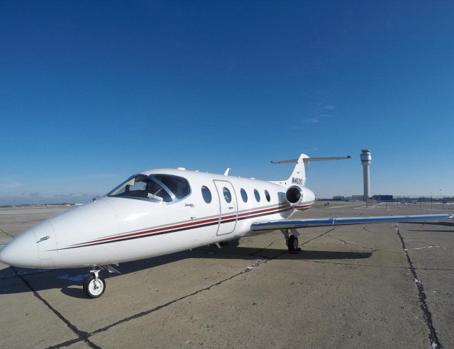 Image of tail N937RA