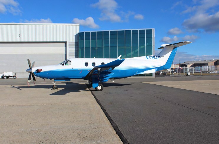 Image of tail N708RE