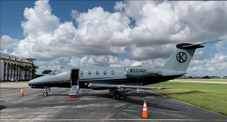 Image of tail N333AH
