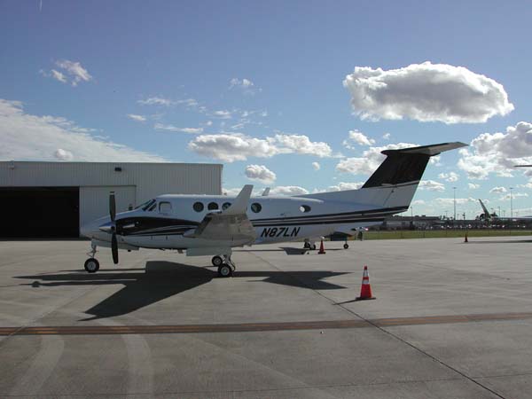 Image of tail N381HC
