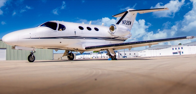 Image of tail N22EM