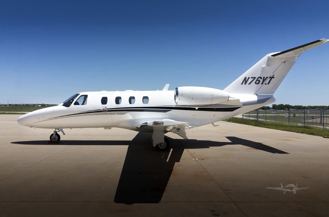 Image of tail N76YT