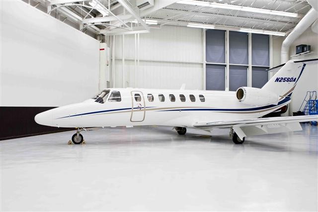 Image of tail N21GV