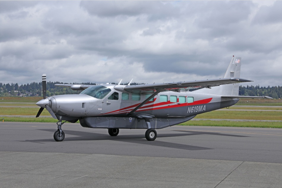 Image of tail N619MA