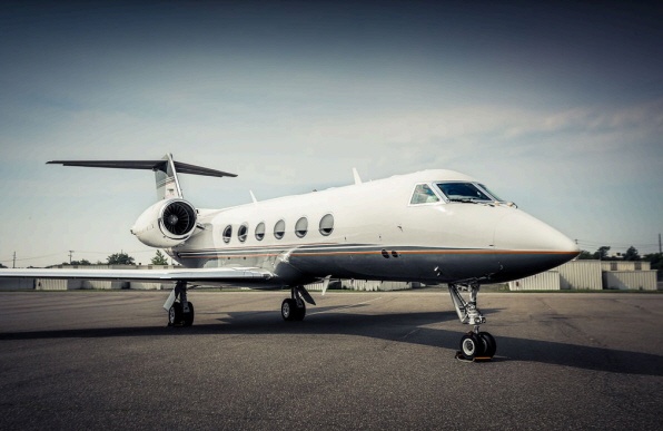 Image of tail N380CR
