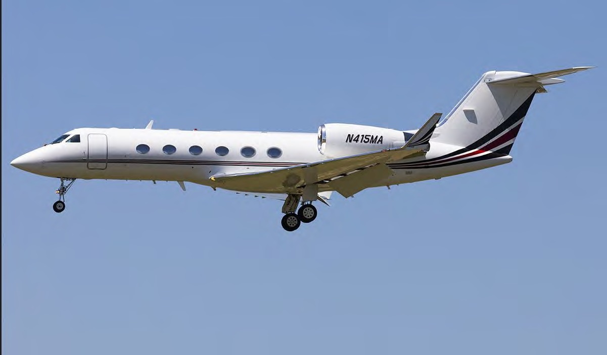 Image of tail N415MA
