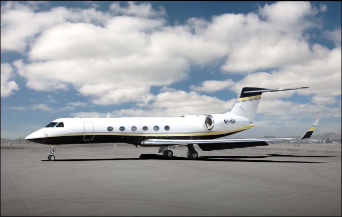 Image of tail N529RE
