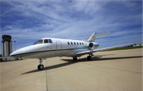 Image of tail N880PL