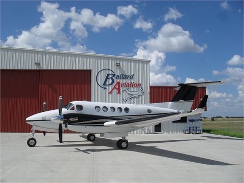 Image of tail N556AL