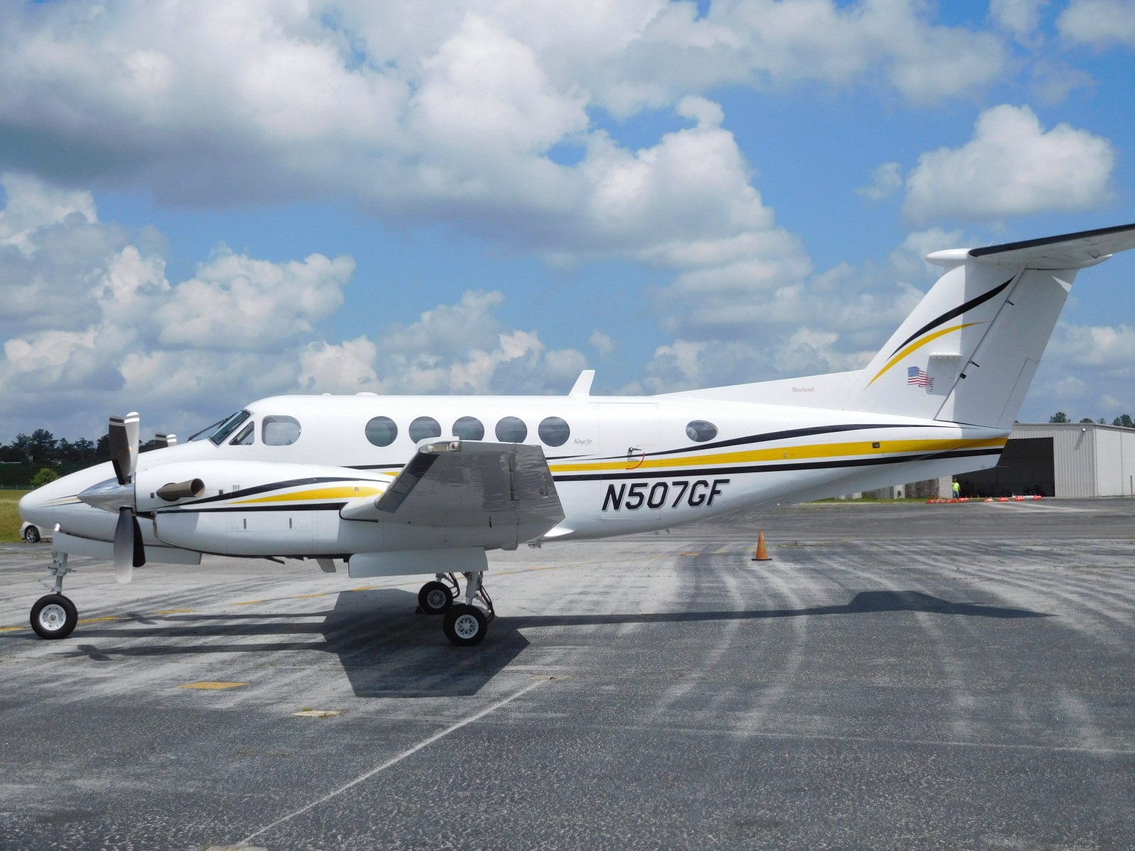 Image of tail N507GF