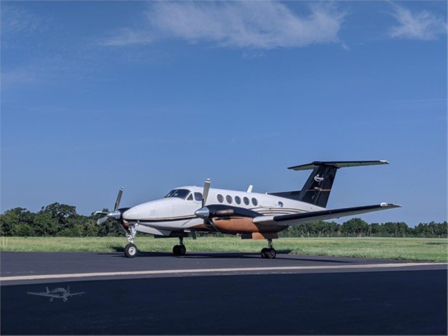Image of tail N98RA