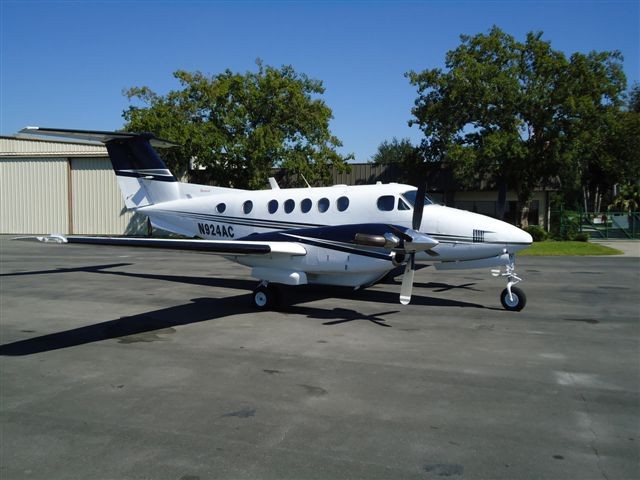 Image of tail N924AC