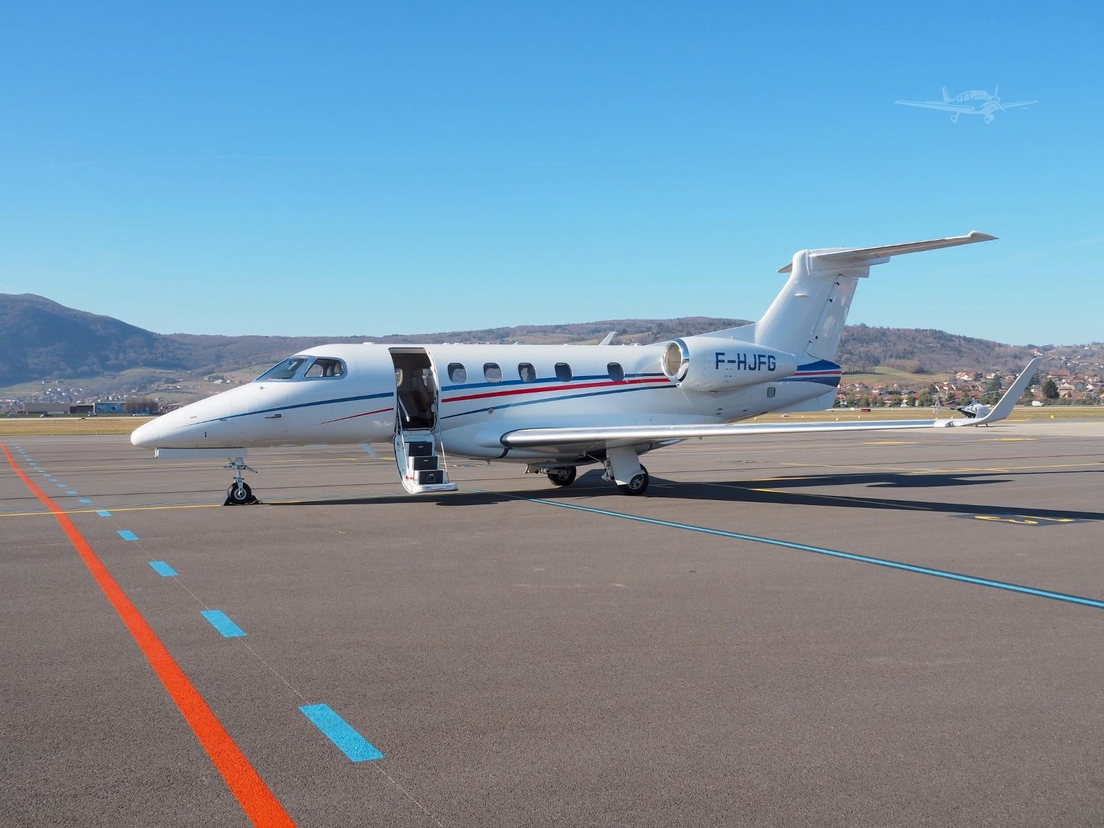 Image of tail N716LL