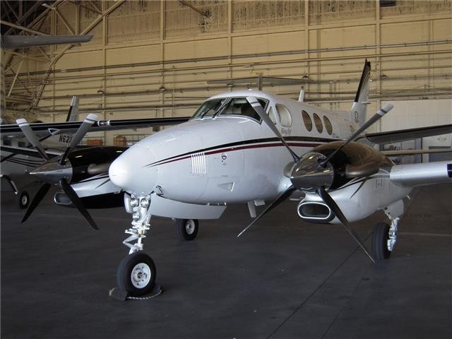 Image of tail N1068K