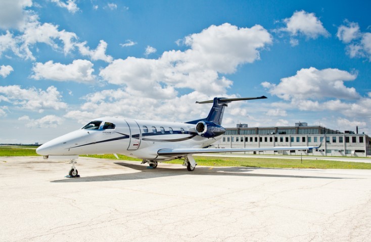 Image of tail N725BS