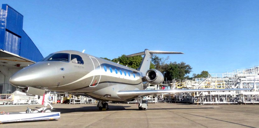 Image of tail N550BA