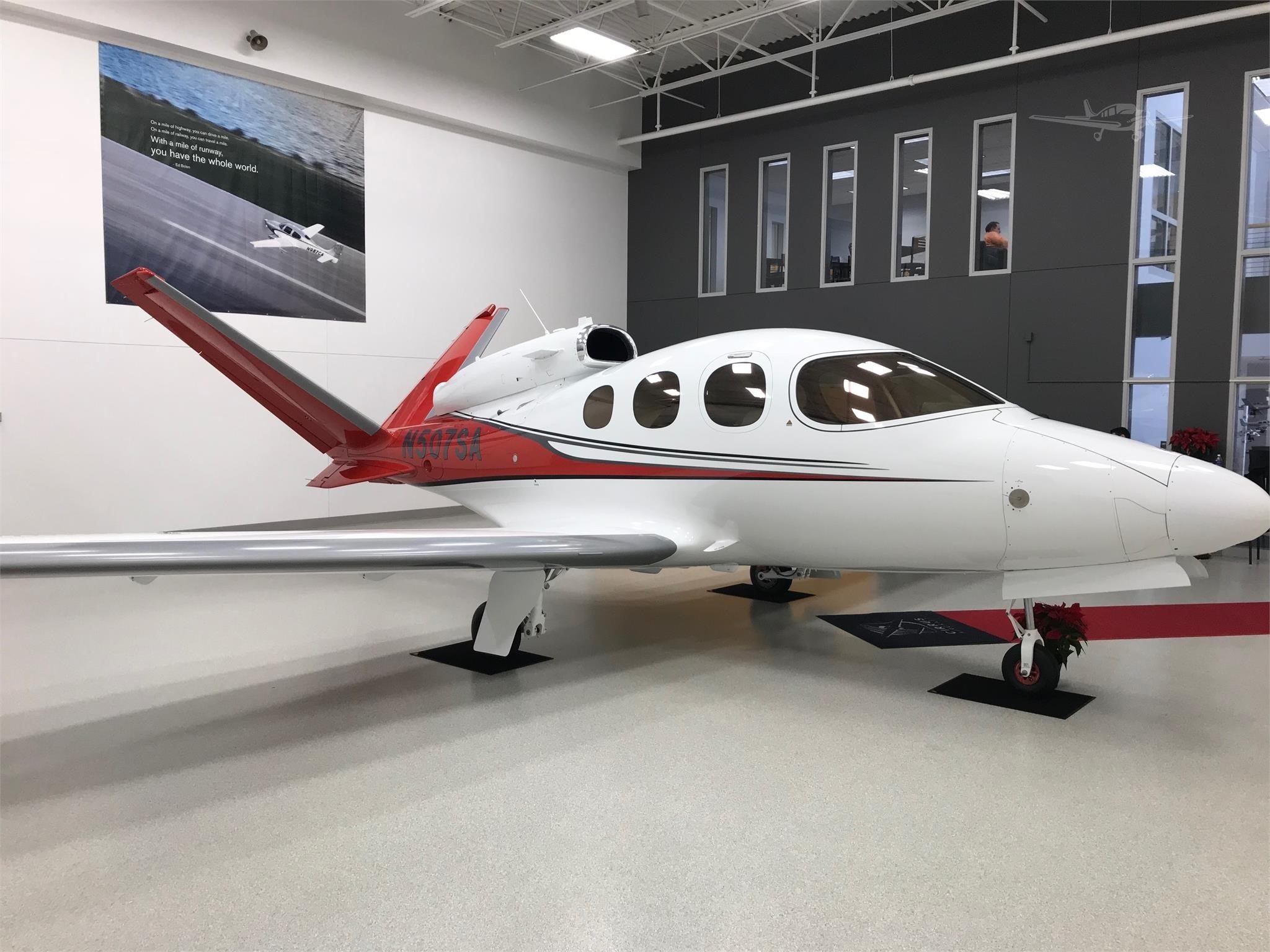 Image of tail N507SA