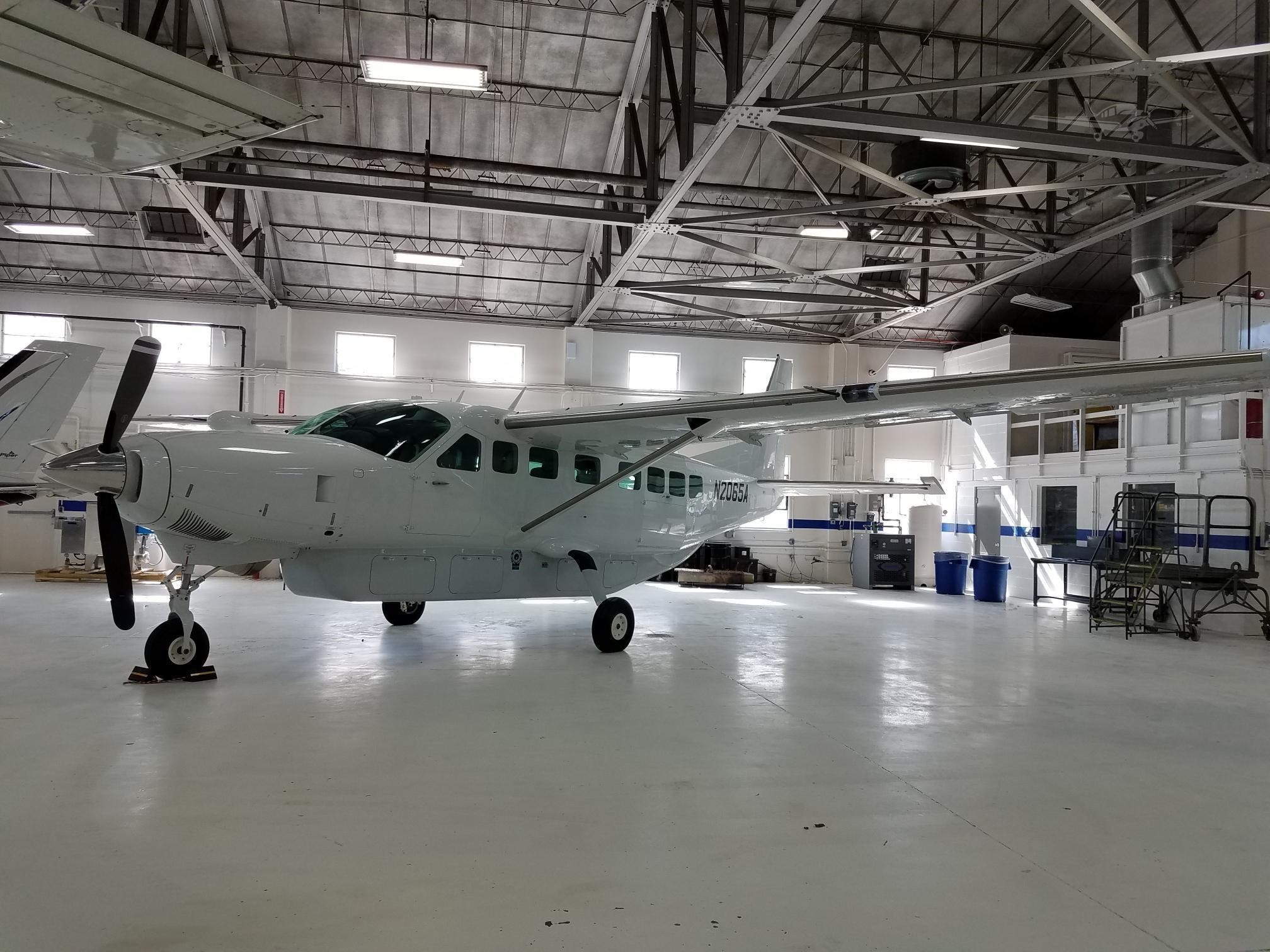 Image of tail N126ES