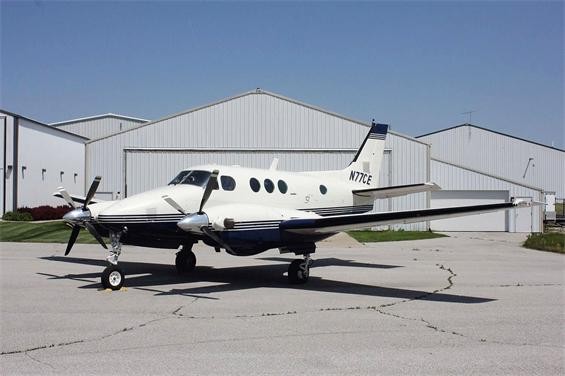 Image of tail N77CE