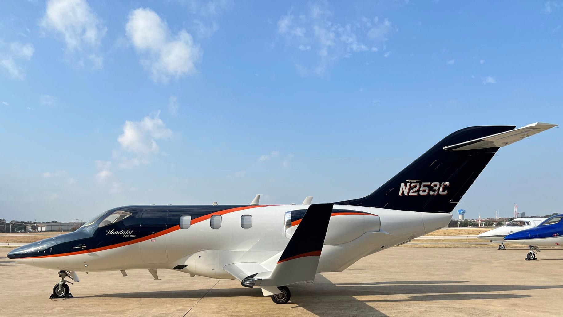 Image of tail N253C