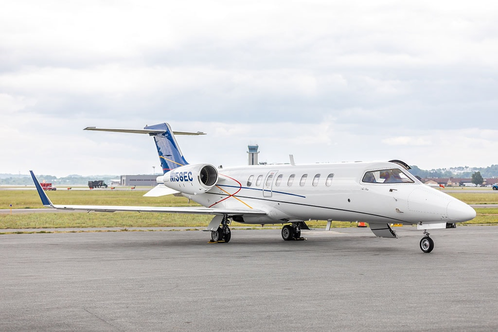 Image of tail N158EC