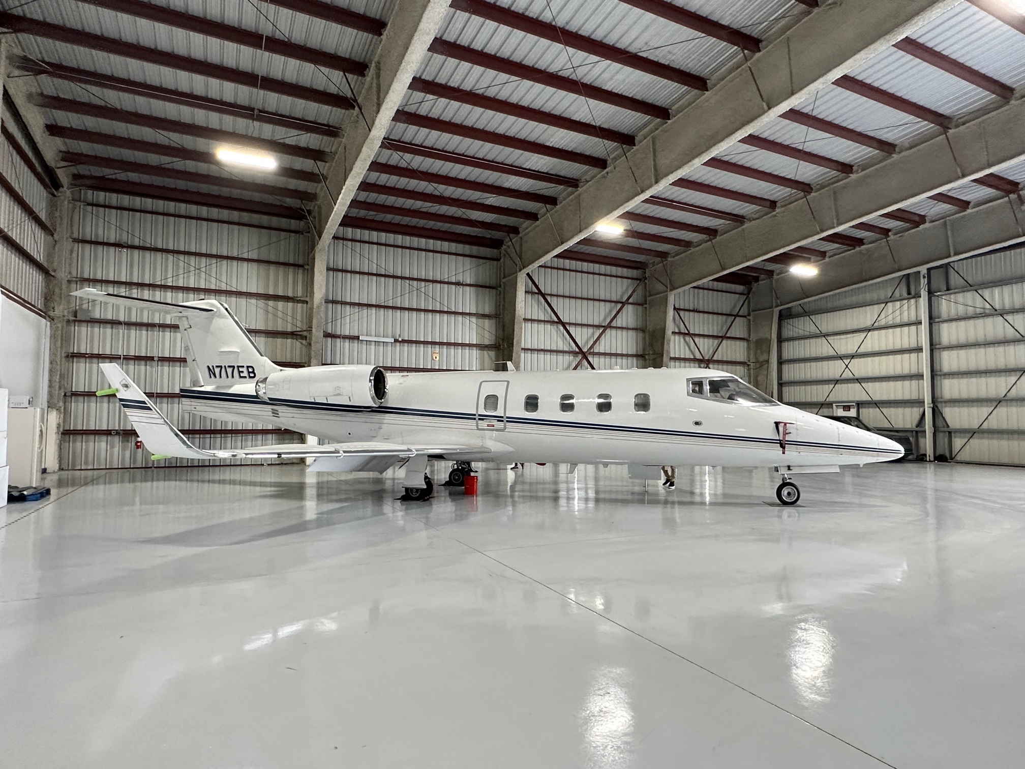 Image of tail N717EB