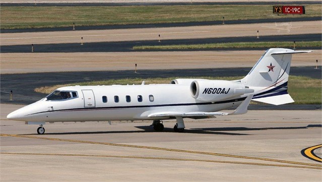 Image of tail N600AJ