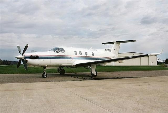 Image of tail N814PA