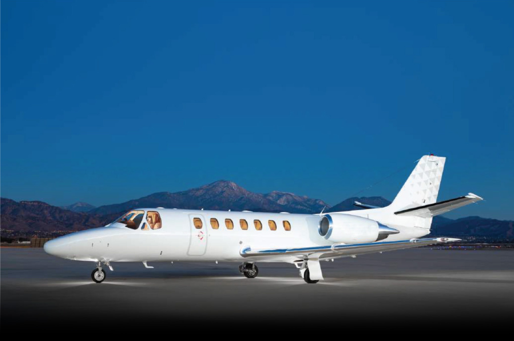 Image of tail N106VP