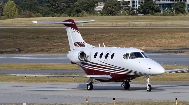 Image of tail N390BR