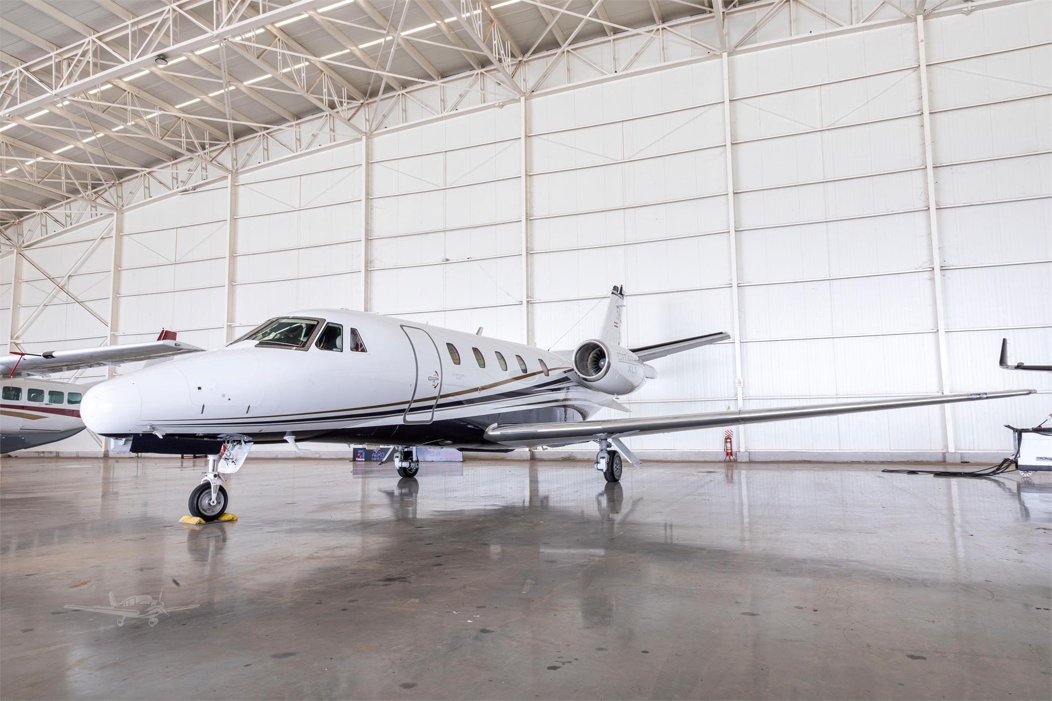 Image of tail N502UP