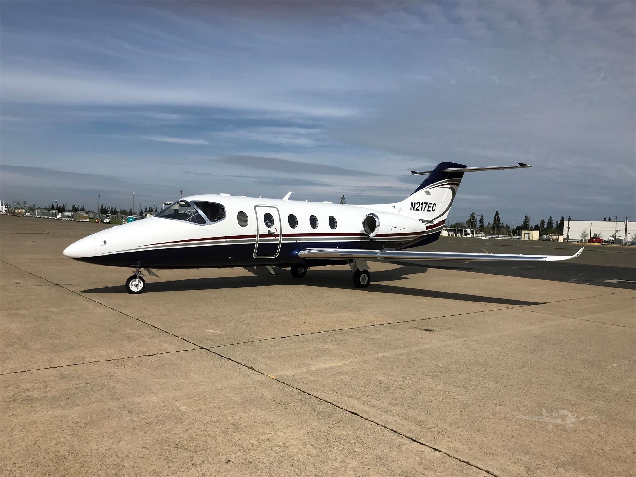Image of tail N217EC