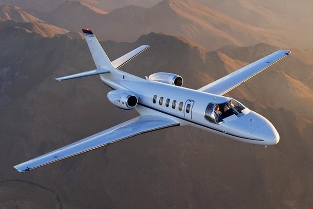 Image of tail N573M