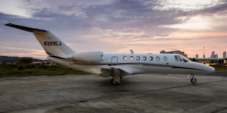 Image of tail N329CJ