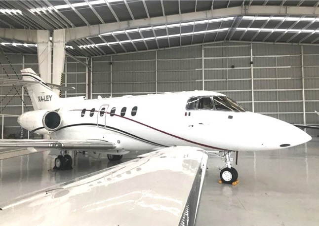 Image of tail N858AV