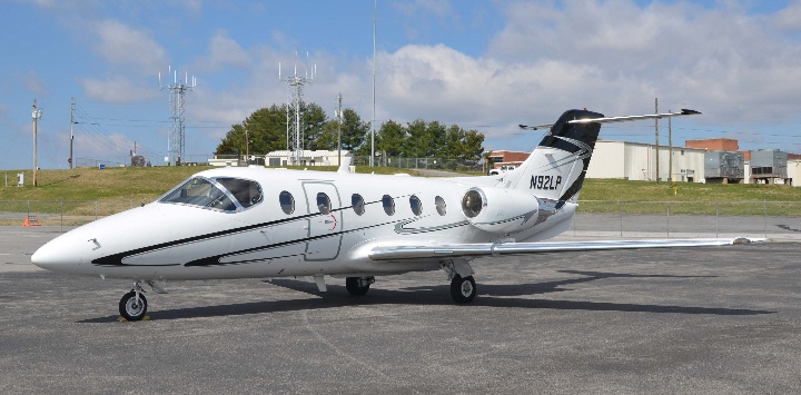 Image of tail N400FF