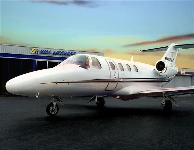 Image of tail N525BW